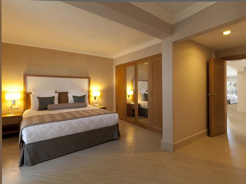 Paloma Oceana Resort